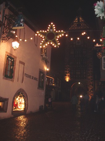 Lumières de Noël en Alsace, à Riquewihr